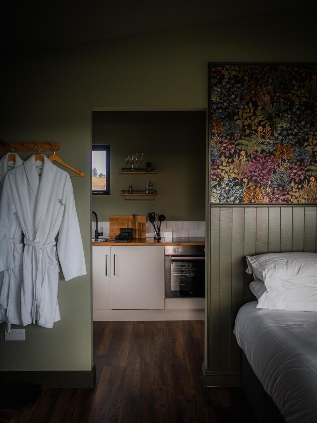 Wild Hideaways Luxury Lodges And Eco Spa Bantry Esterno foto